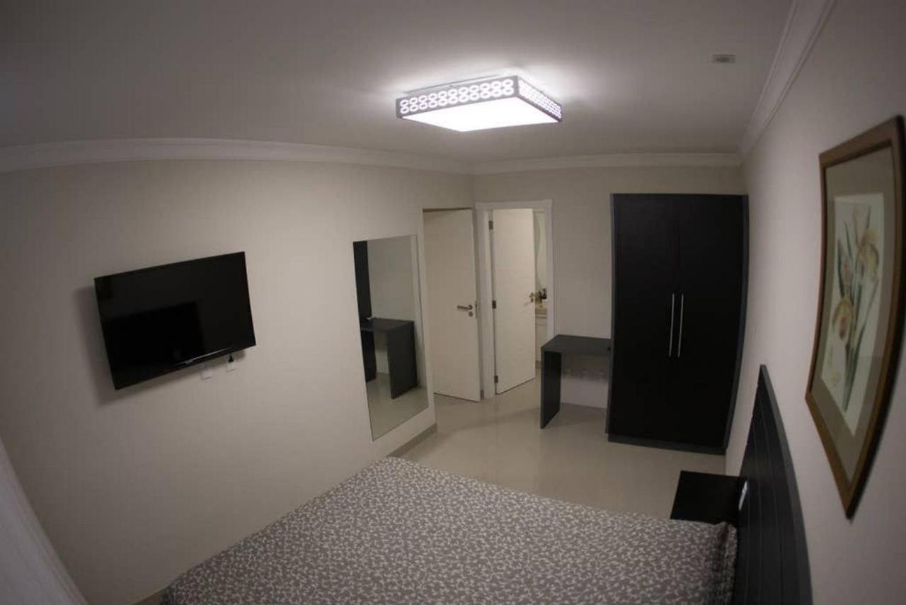 Residencial Baía Dos Golfinhos Apartamento Bombinhas